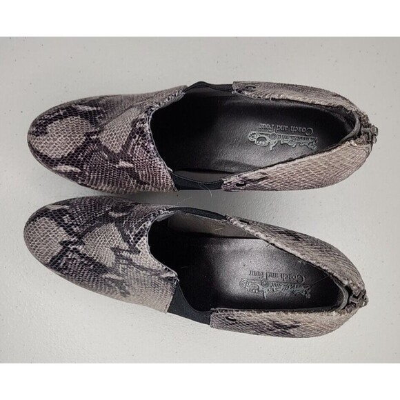 Coach And Four Heels Pumps Gray Python Print Shoe Zip Close Women's Size 8.5 - Picture 4 of 8